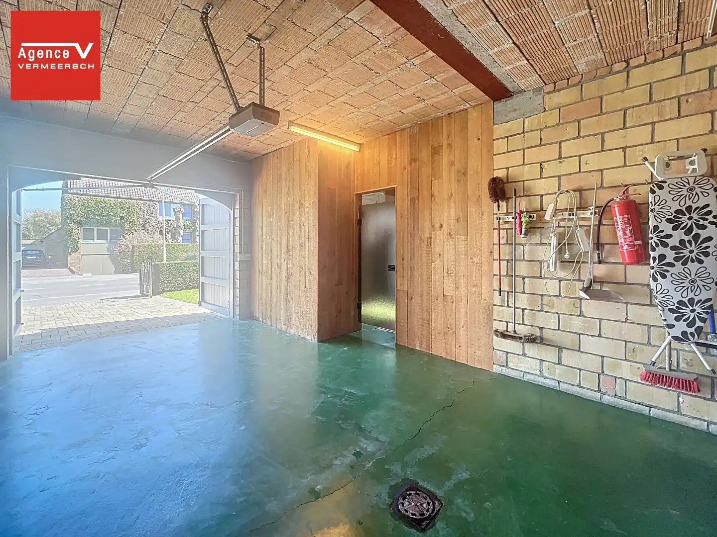 Residentieel gelegen villa op ruim perceel (711m²) - zonnige intieme tuin!  foto 29