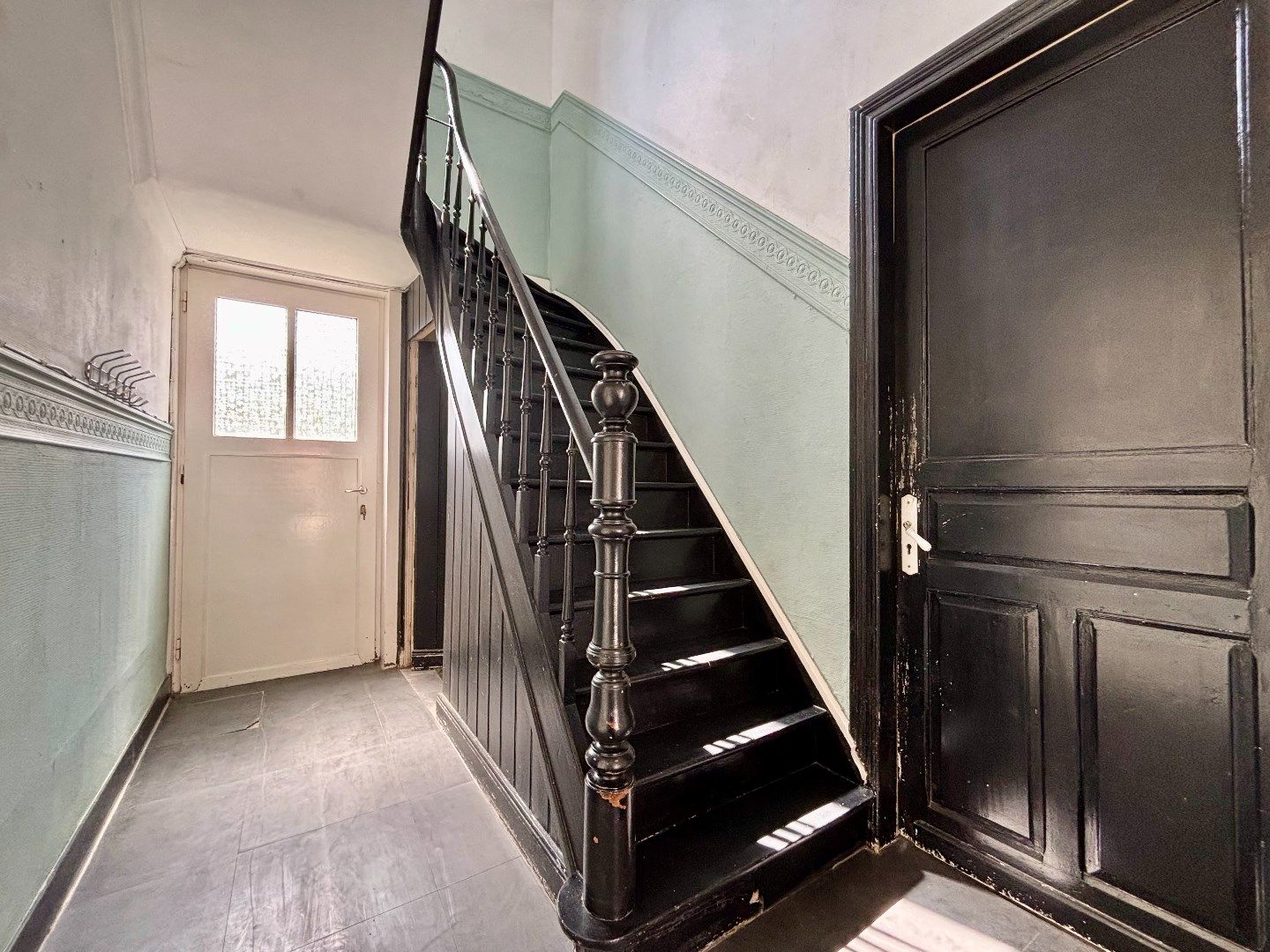 Ruime karaktervolle woning centrum Boezinge. foto 16