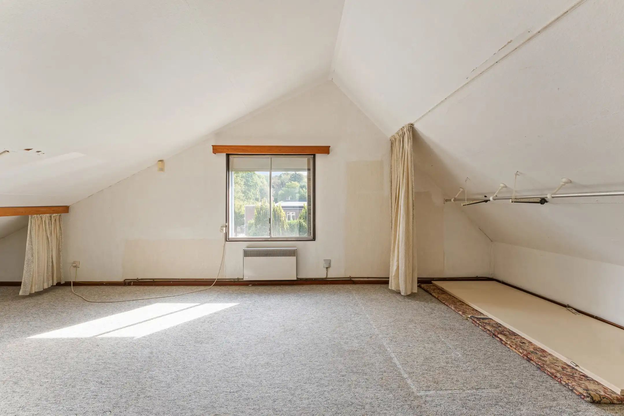 Charmante woning met garage in Zichen foto 15