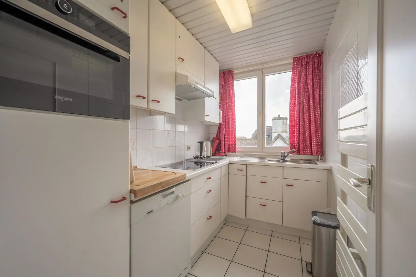 Hoekappartement van 130m² gelegen in een villa residentie in het Zoute. foto 11