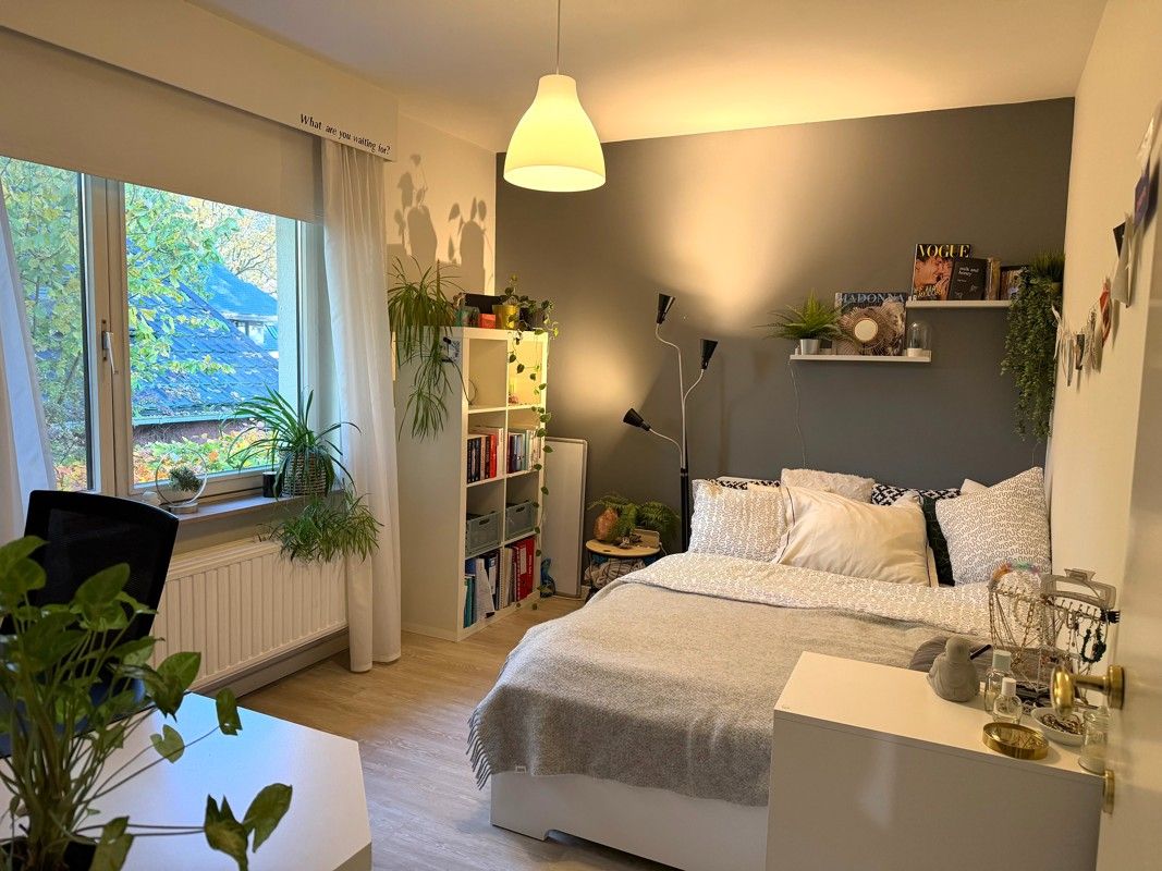 Wonen tussen de eikenbomen - waar rust, ruimte en gezelligheid samenkomen. foto 13