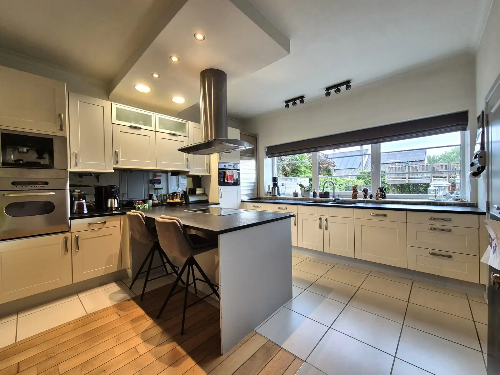 Ruime woning met energetische upgrades op praktische ligging foto 5