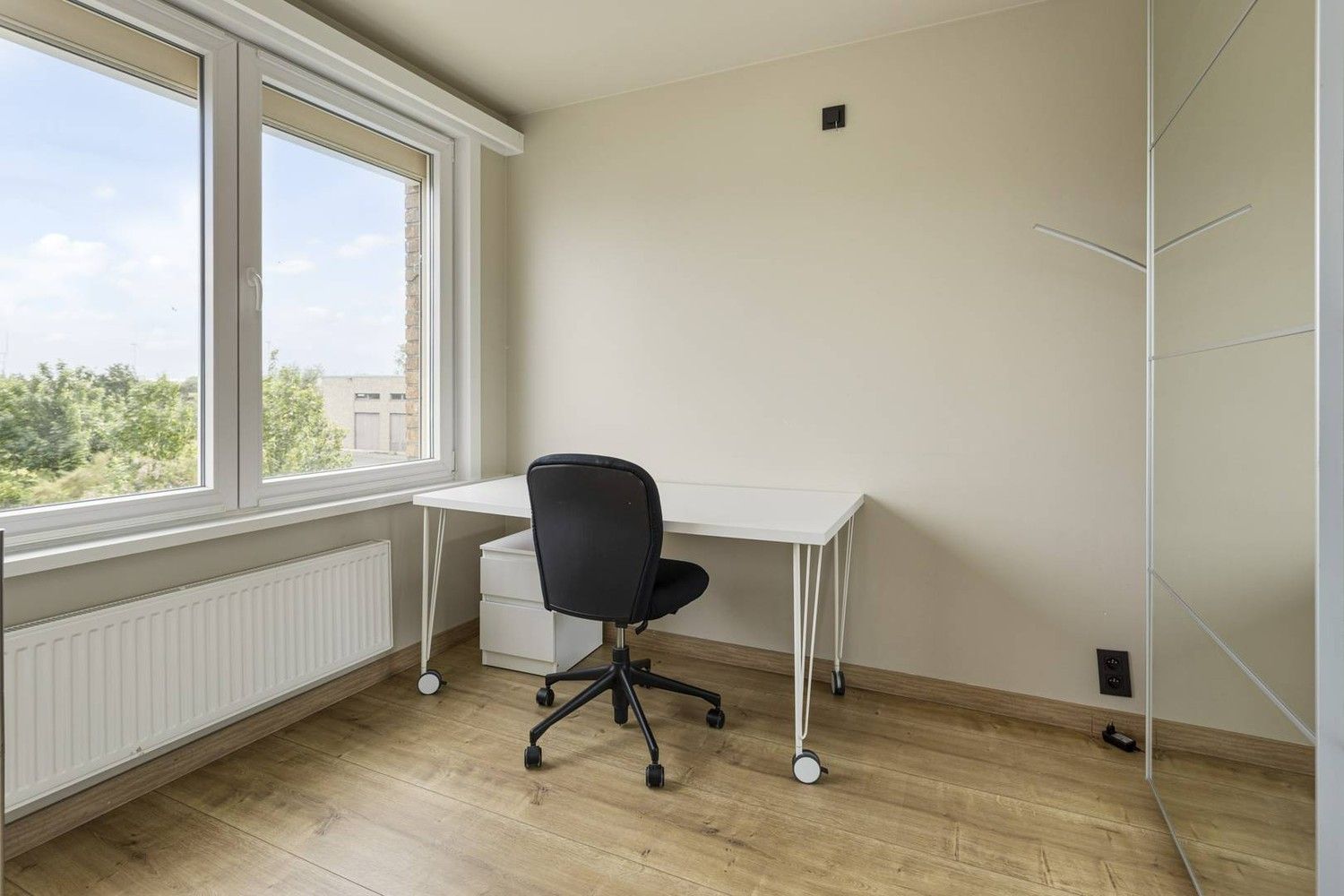 Topper! Energiezuinige, volledig vernieuwde woning+tuin foto 9