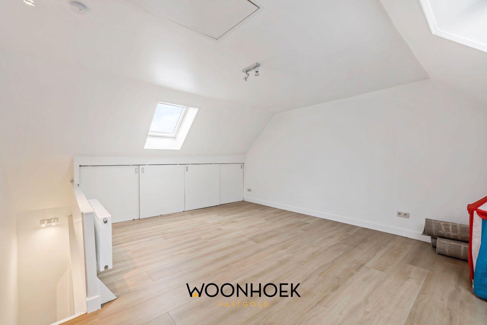 VERKOCHT! Binnen de week! Woonhoek Vastgoed Lokeren foto 12