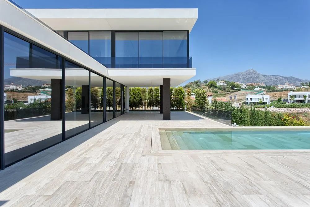 Moderne villa van topkwaliteit in de golfvallei van Nueva Andalucía foto 14