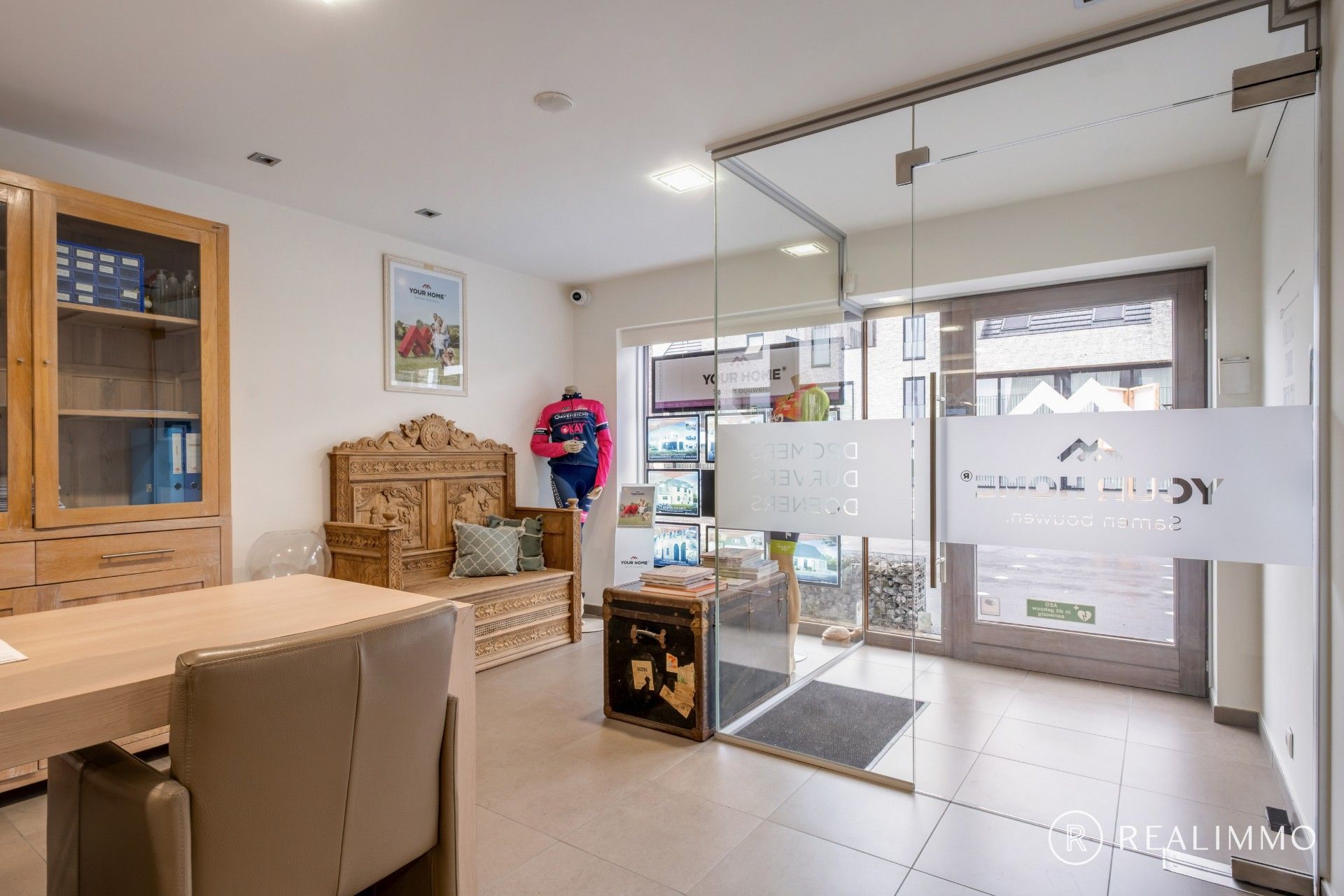 Exclusief investeringspand met kantoor en twee appartementen – Beveren-Leie foto 5