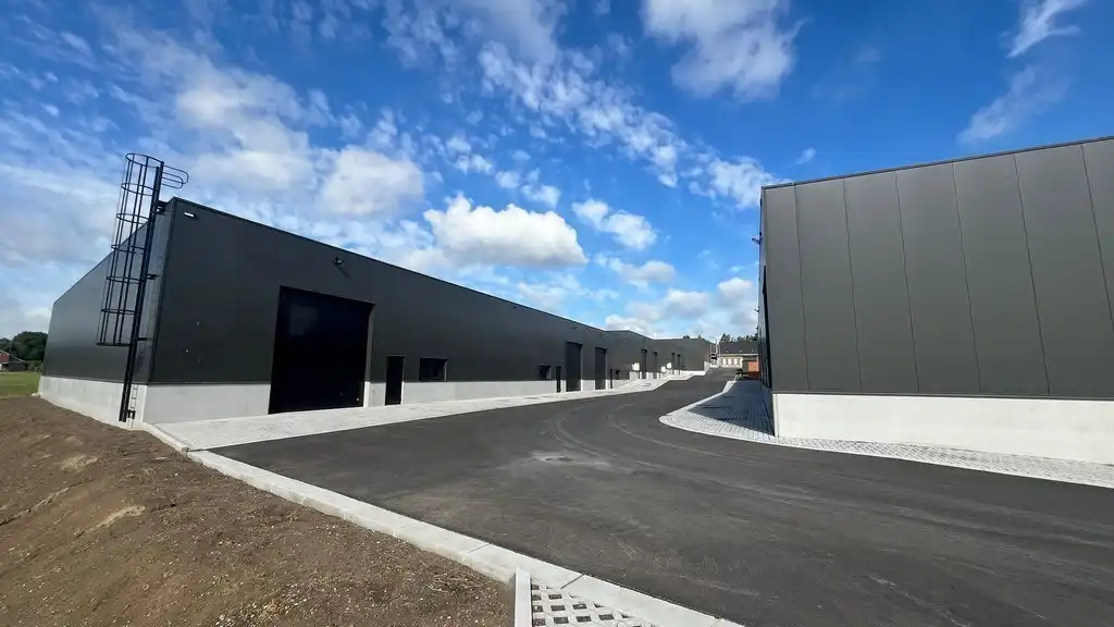 Nieuwbouw kmo-unit te koop in Tielt foto 13