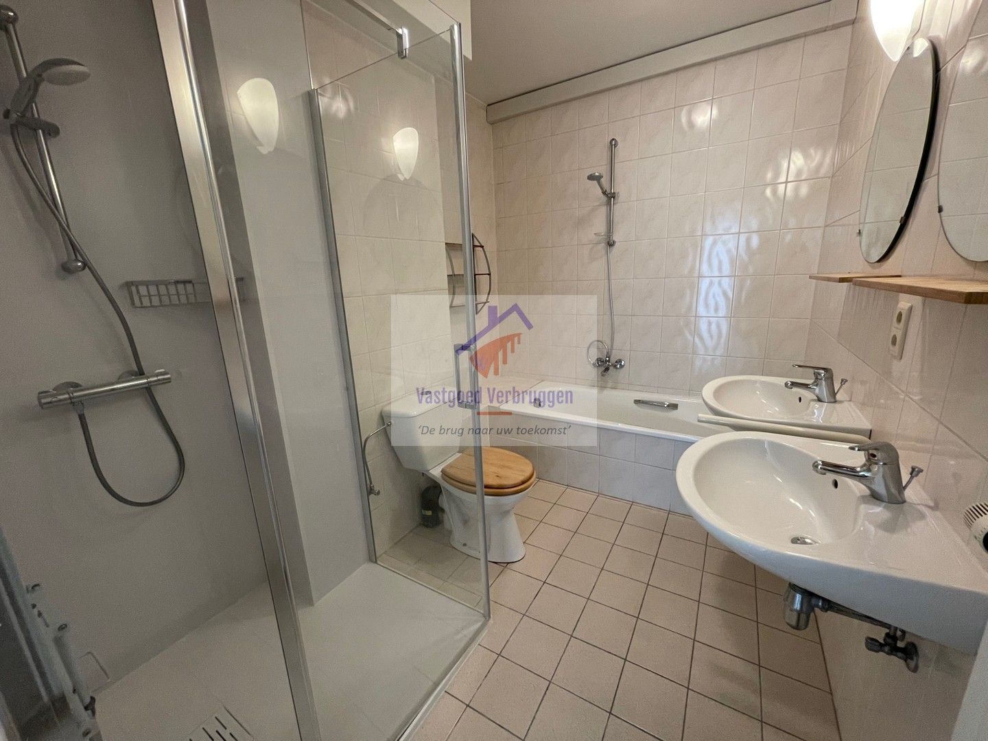Centraal gelegen appartement (2slpk) met fenomenaal terras en uitzicht foto 7
