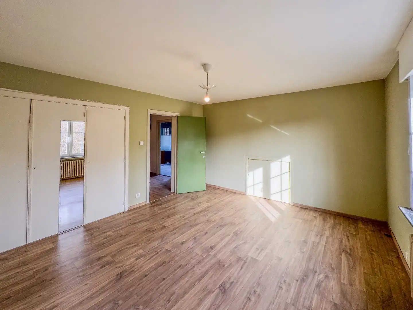 Villa met 3 slaapkamers, garage en tuin op 920m² foto 12