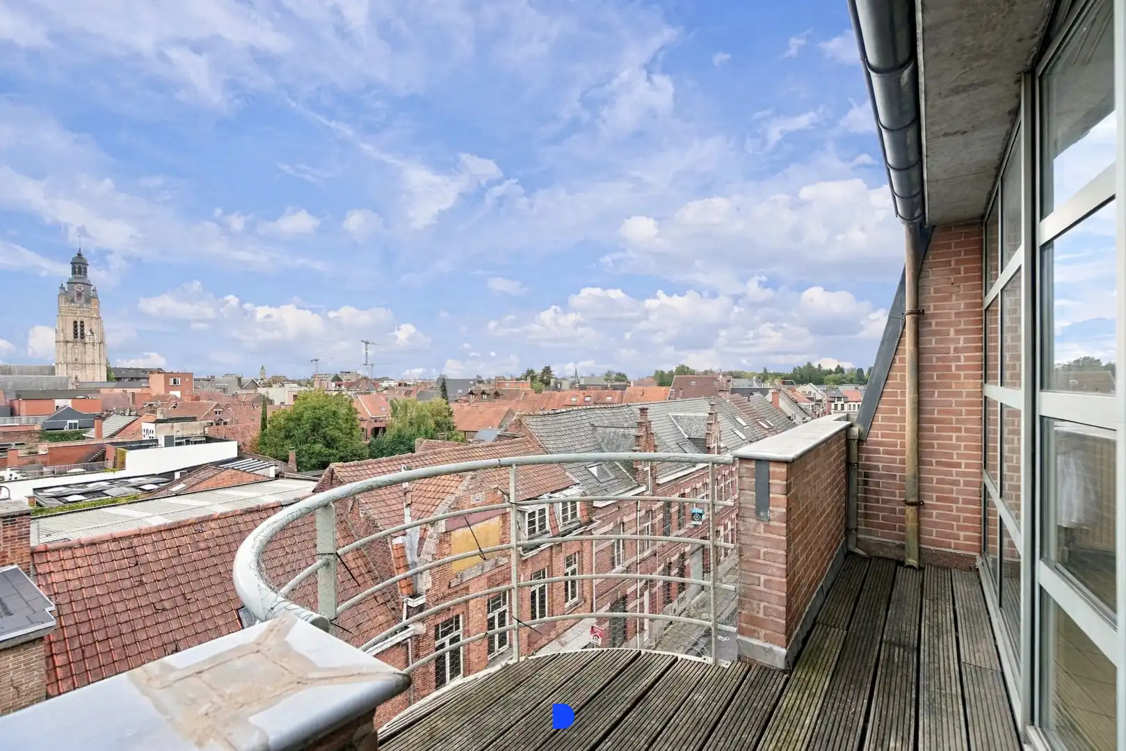 Ruim appartement in het centrum van Roeselare foto 13