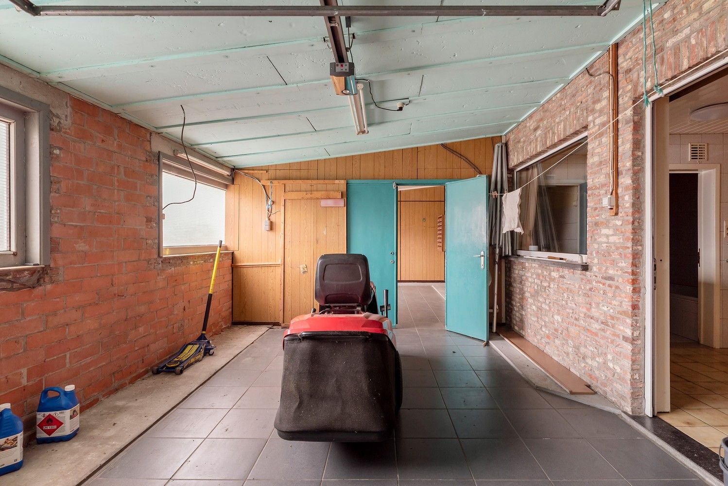 Ruime halfopen bebouwing foto 16