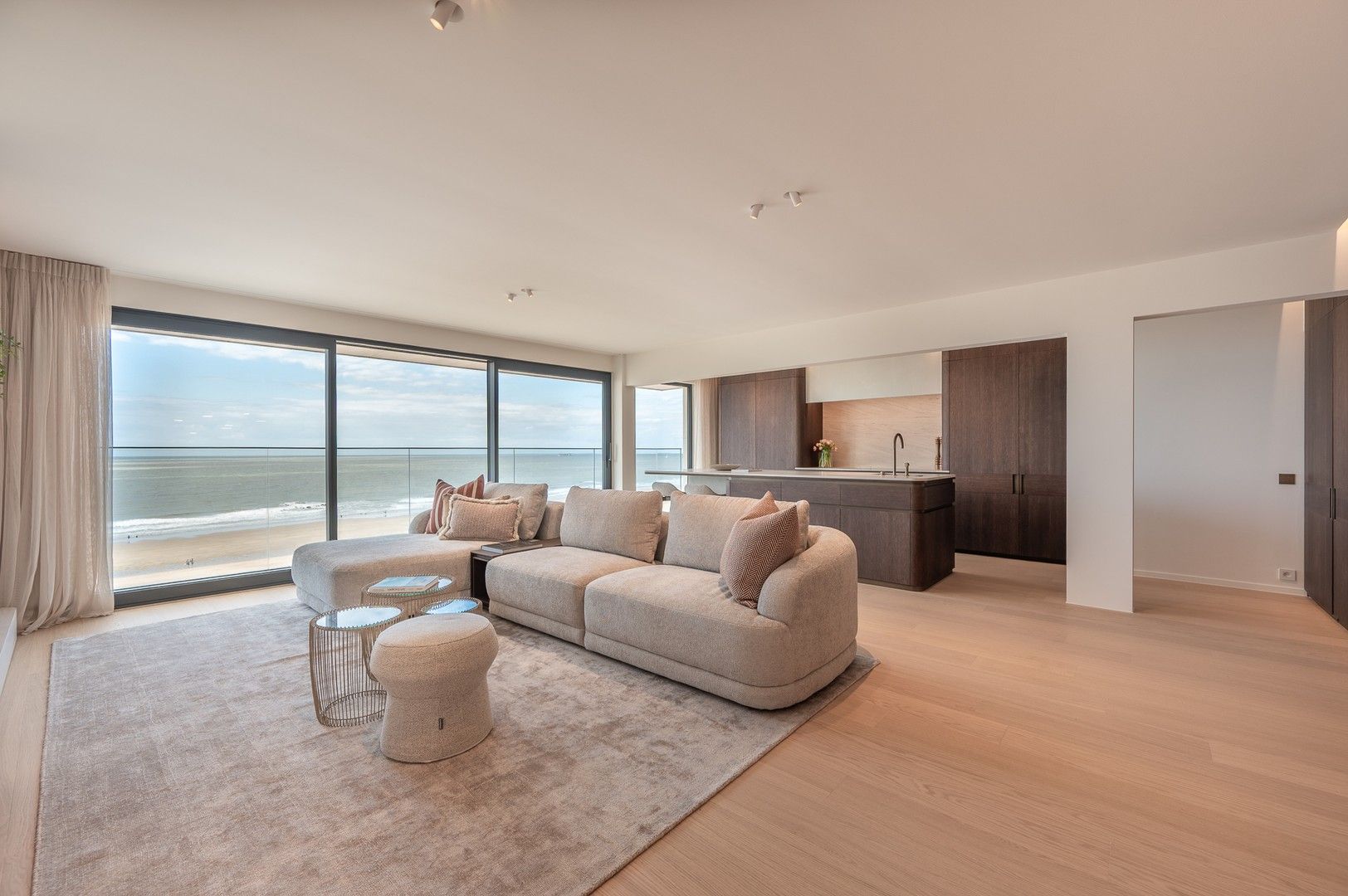()=>{if(producerUpdateValueVersion(node),producerAccessed(node),node.value===ERRORED)throw node.error;return node.value} Zeedijk 742/71 - 8300 Knokke-Zoute