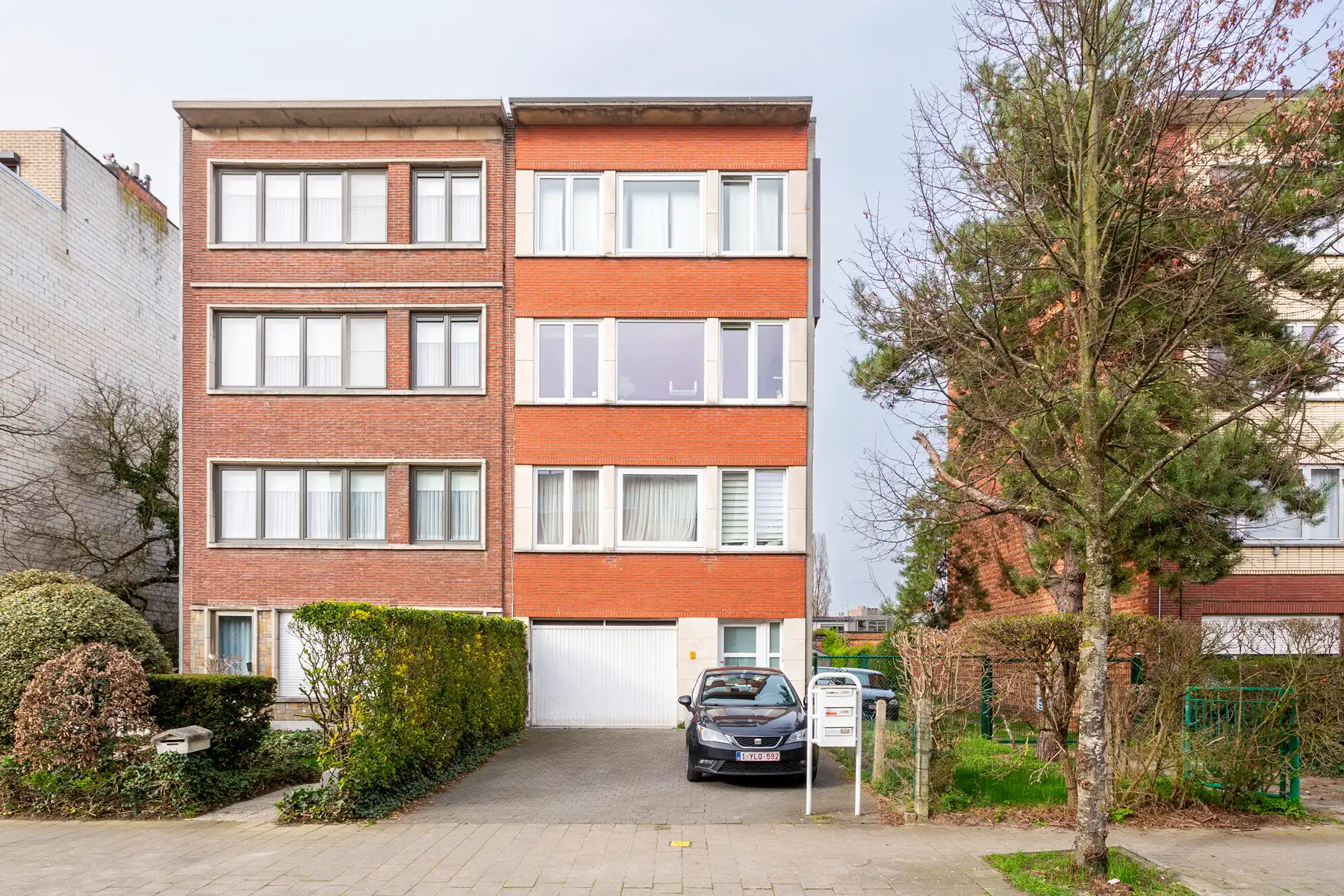 Gerenoveerd 2 slpk-app met terras en garagebox foto 12