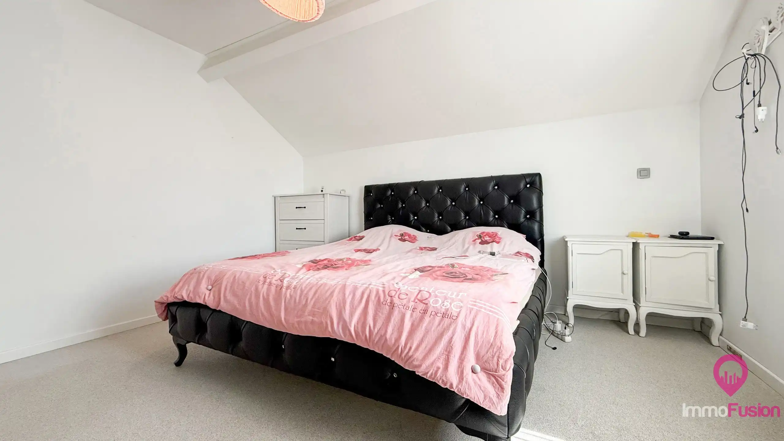 Instapklare gezinswoning met 3 slpk op toplocatie in HH foto 27