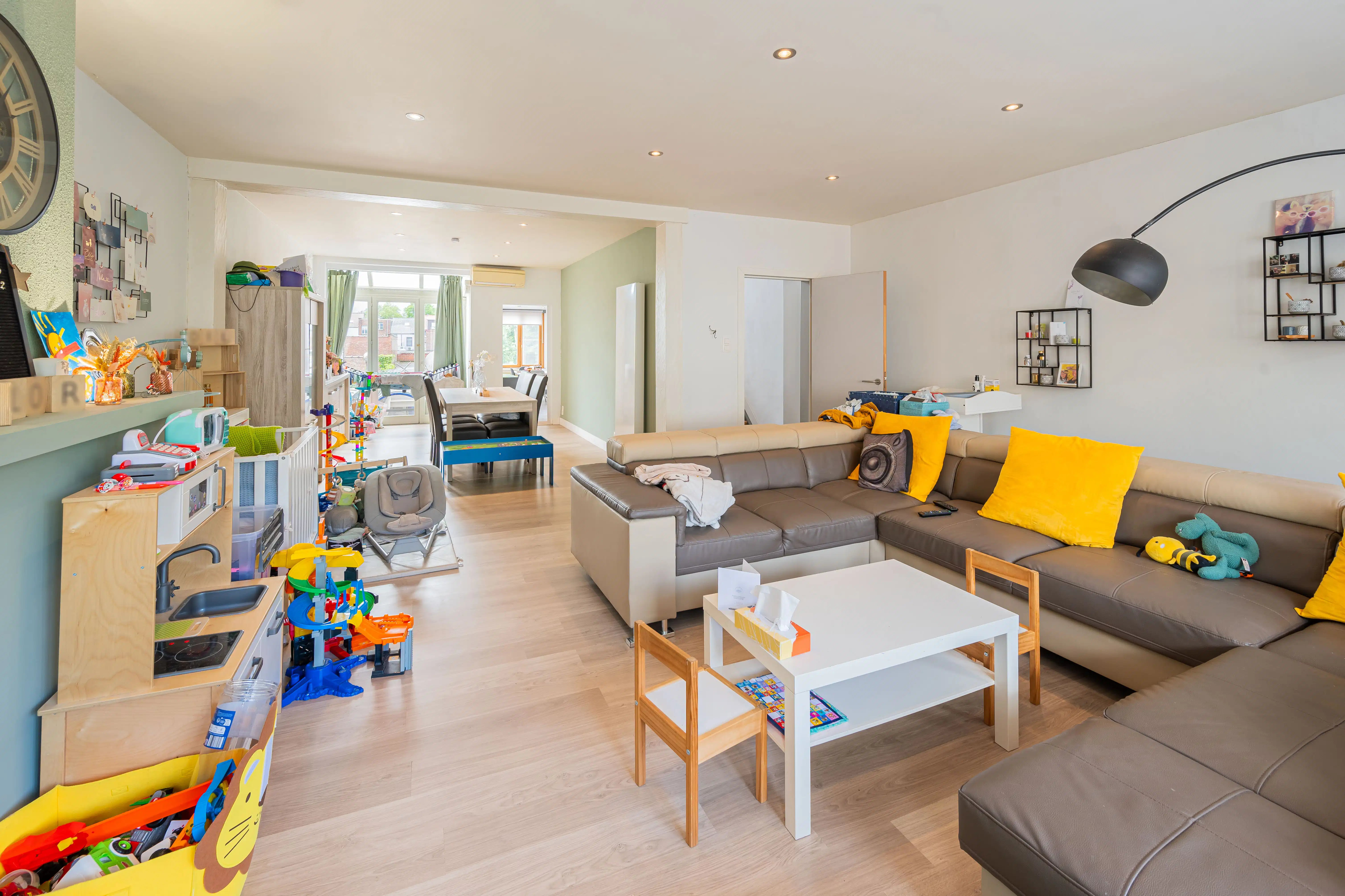 Handelspand met woonst in hartje Willebroek foto 5