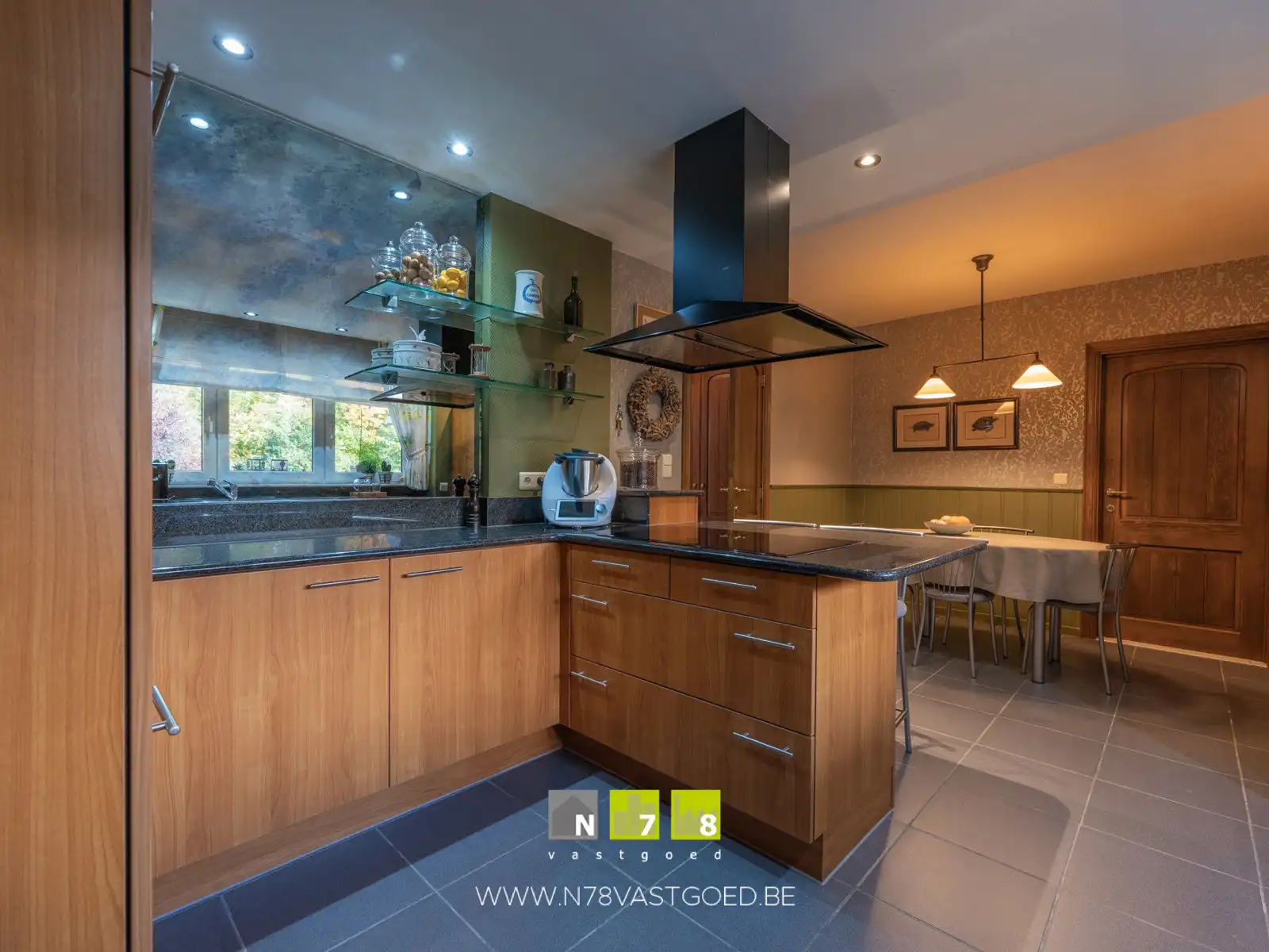 VRIJSTAANDE WONING MET EEN PRACHTIGE BUITENBELEVING foto 8