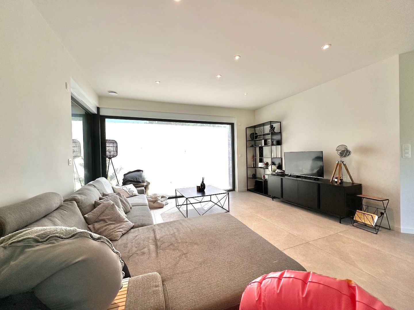 Ruime en moderne woning met luxueuze afwerking in Voeren foto 7
