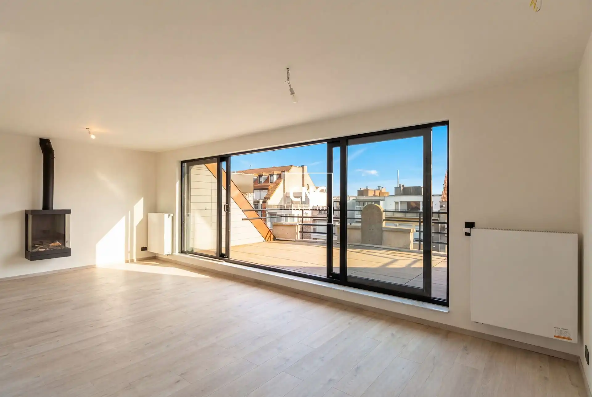 Lichtrijk triplexappartement met 4 slaapkamers en terrassen foto 3