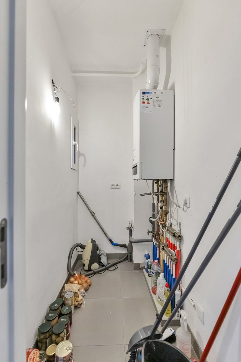 Appartement met 2 ruime slaapkamers dichtbij centrum Aalst foto 18