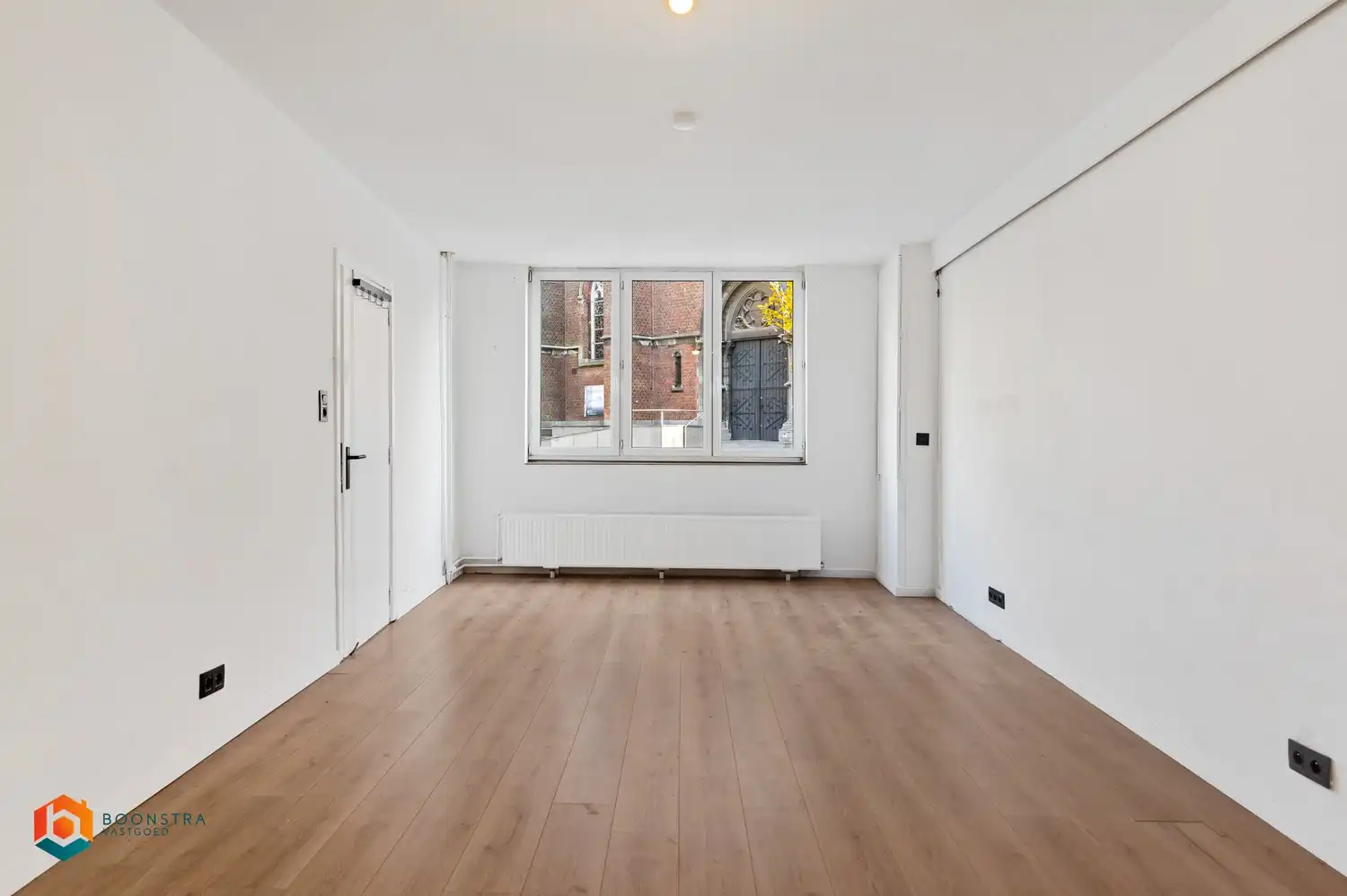 Ruime woning met 3 (à 4) slpkrs te Mechelen foto 9