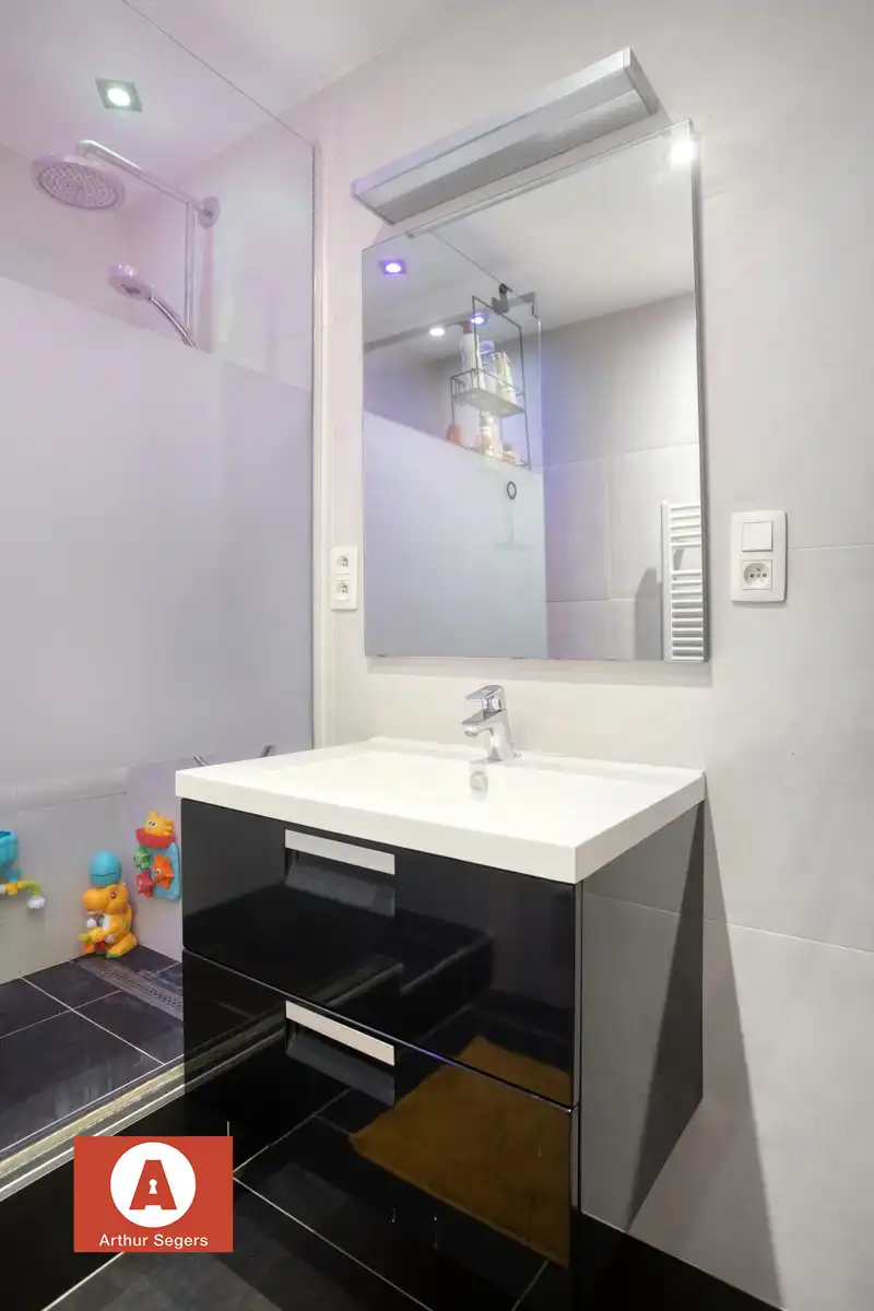 Energiezuinig appartement op topligging met 2 slaapkamers foto 11