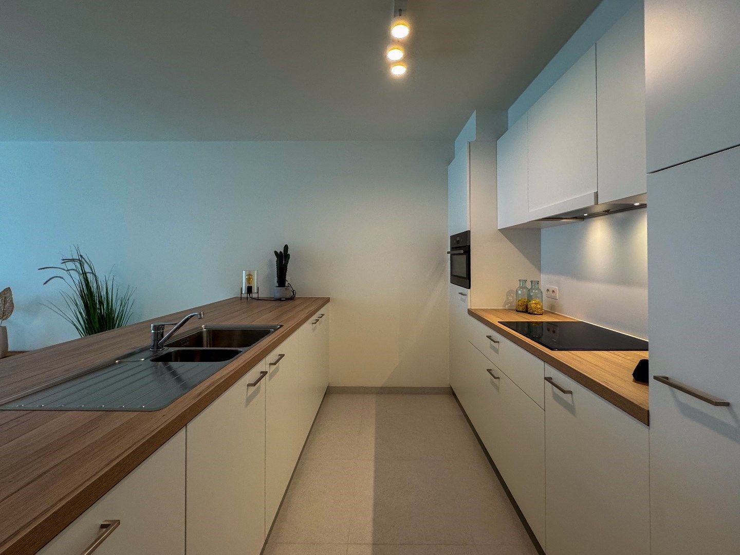 Nieuwbouw gelijkvloersappartement met 3 slaapkamers en 2 ruime terrassen. foto 10