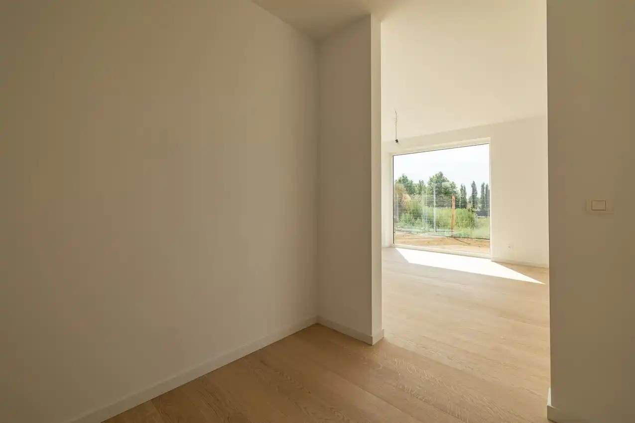 Instapklare nieuwbouwwoning met 4 slaapkamers, 2 badkamers en E-peil 9 foto 22
