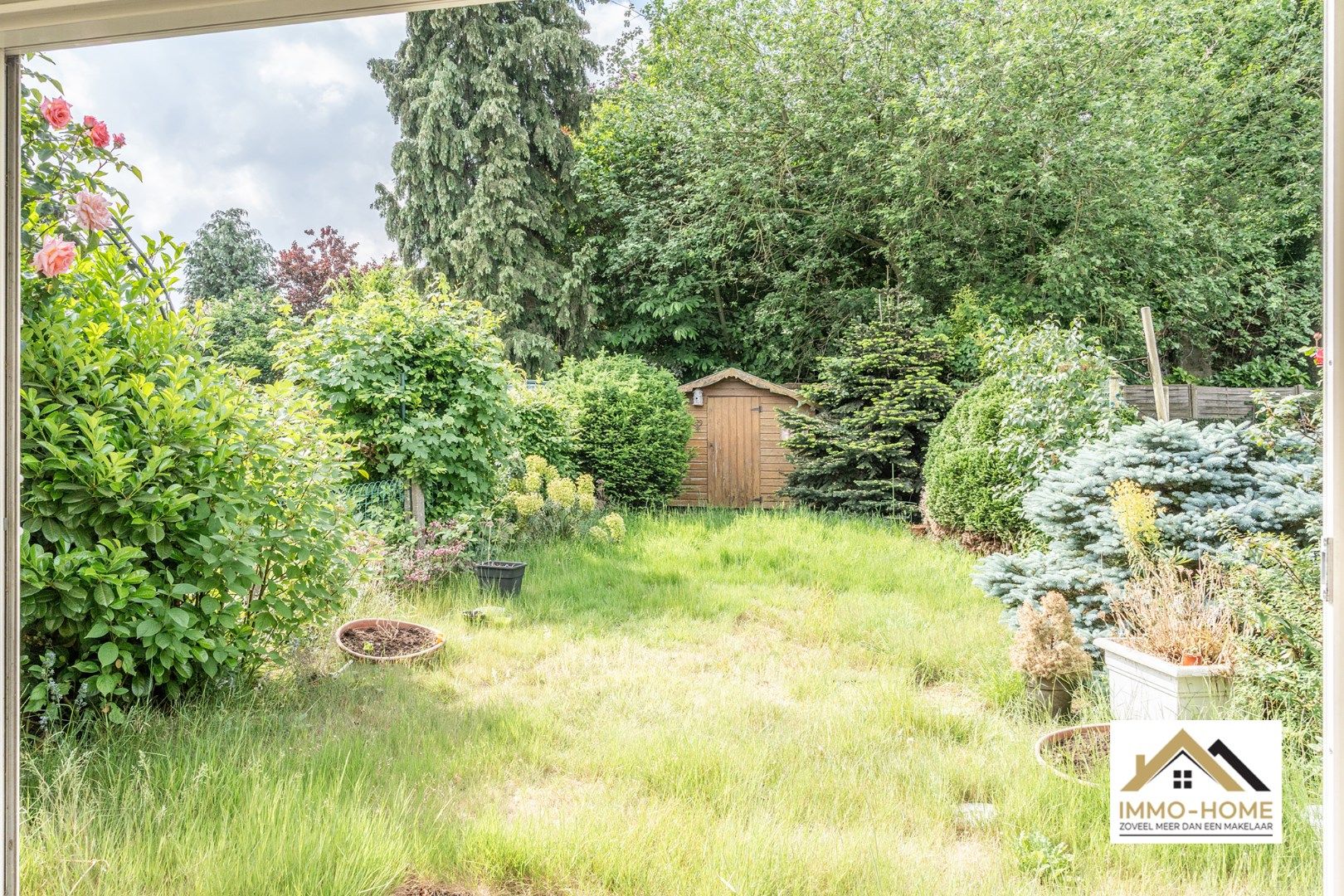 Rijwoning in rustige en groene buurt te Wondelgem foto 21