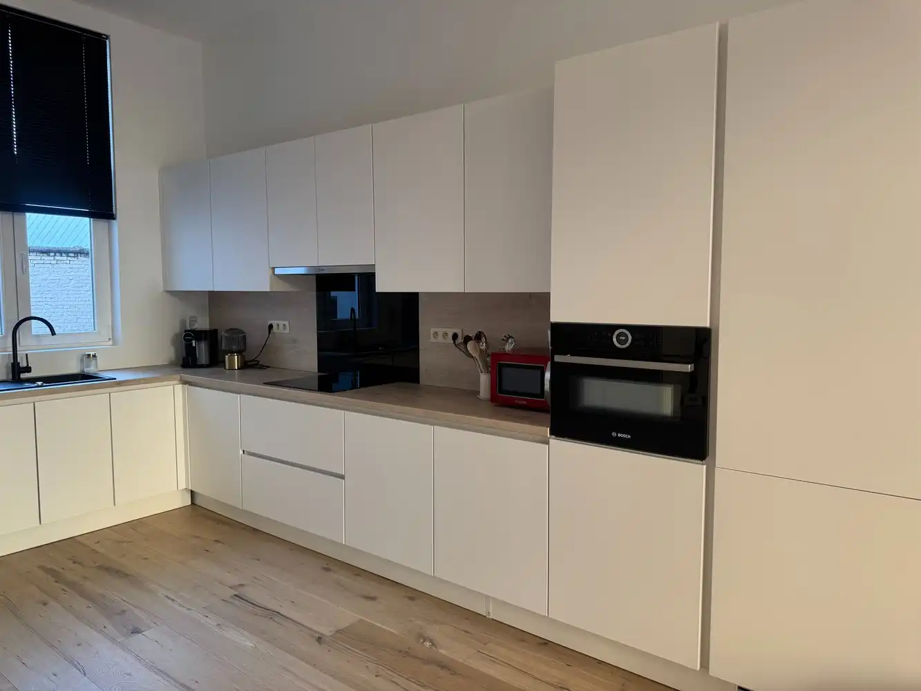 Charmant en volledig gerenoveerd 1-slaapkamerappartement in 2018 Antwerpen foto 7