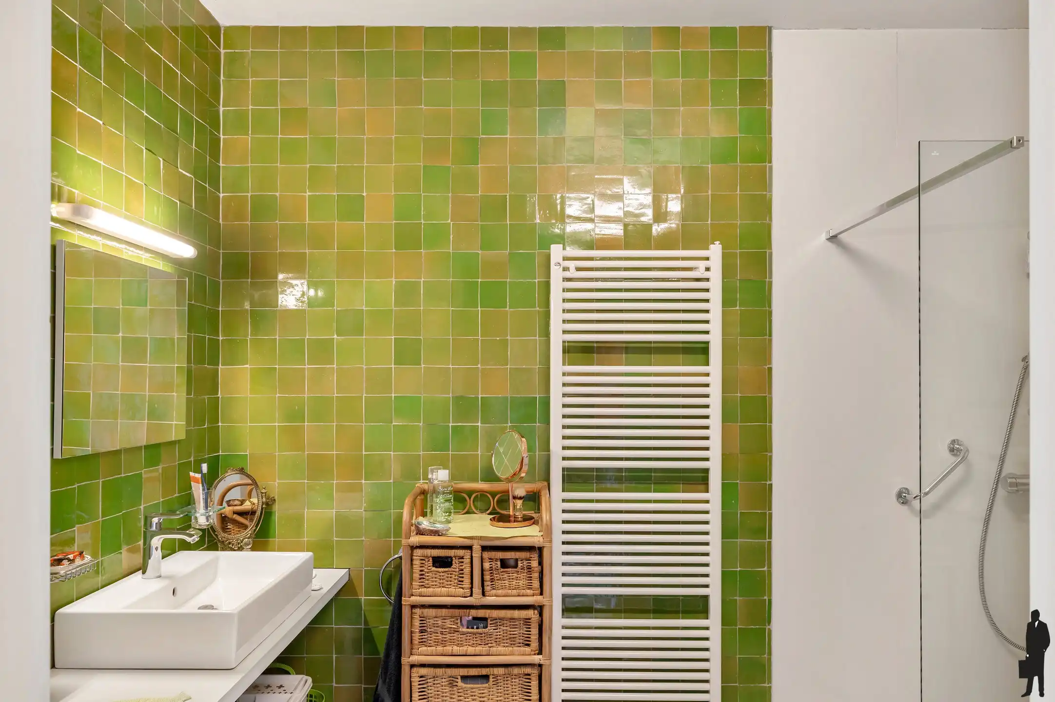 Ruime woning met zorgwoning foto 34