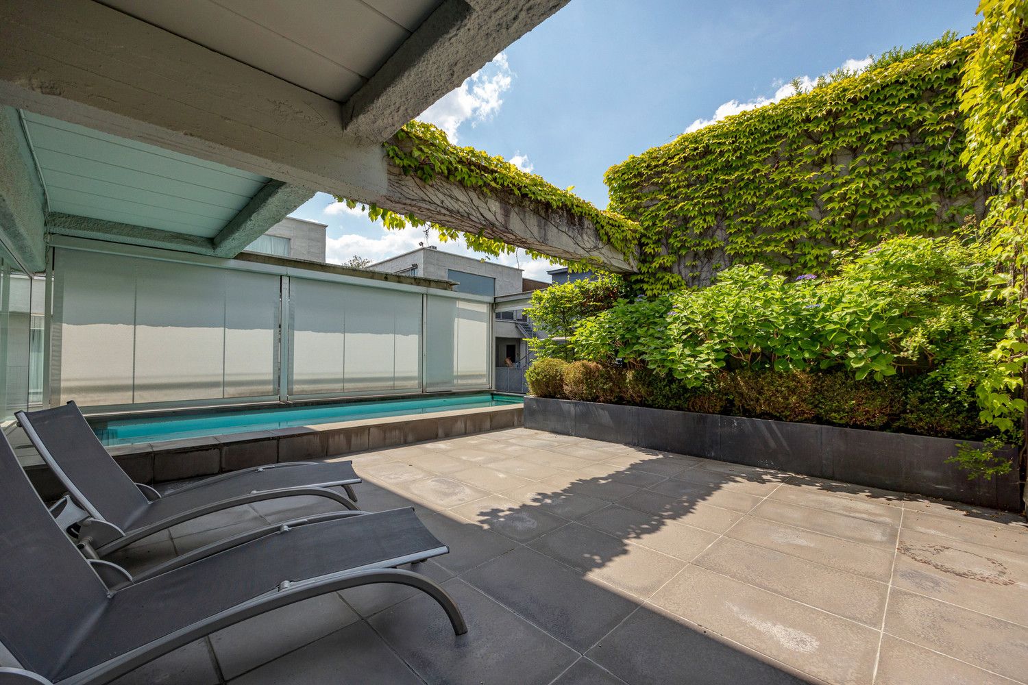 LUXUEUZE STADSVILLA (341m²) MET TUIN (200m²), ZWEMBAD EN SAUNA IN LUXEPROJECT PAPYRUS TE ZURENBORG-ANTWERPEN foto 24