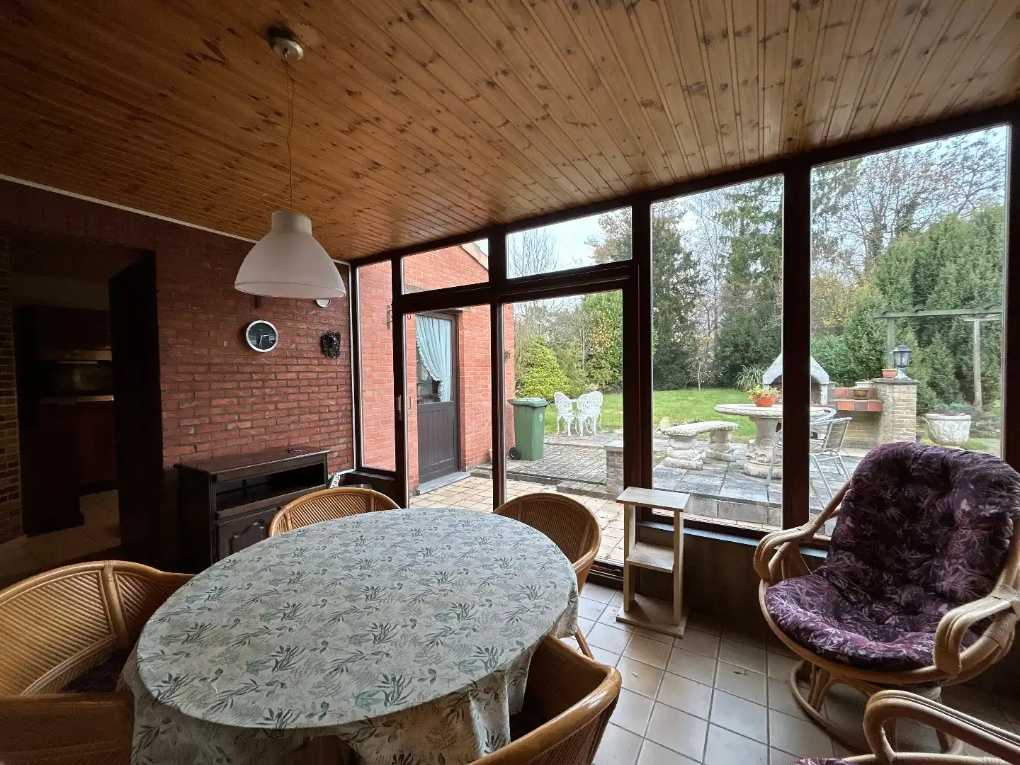 Gelijkvloerse gezinswoning in doodlopende straat. foto 14