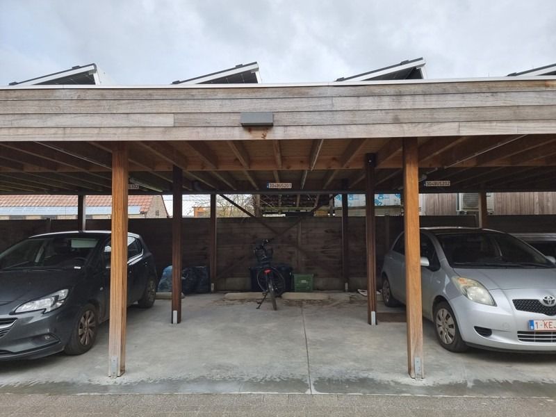 Appartement in Melsele met twee slaapkamers, groot zonnig terrassen en carport foto 12