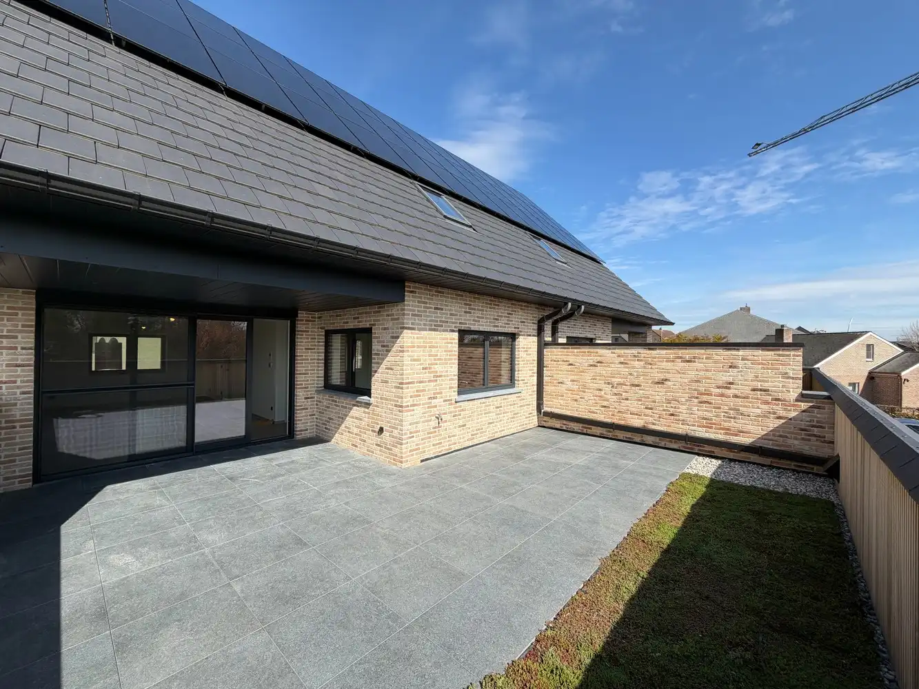 Zeer ruim appartement te huur foto 7