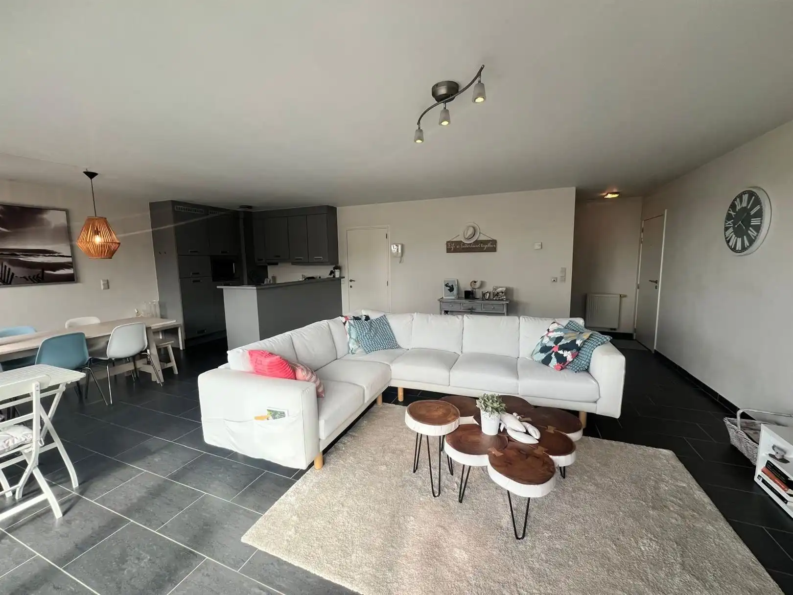 Ruim appartement op exclusieve ligging foto 4