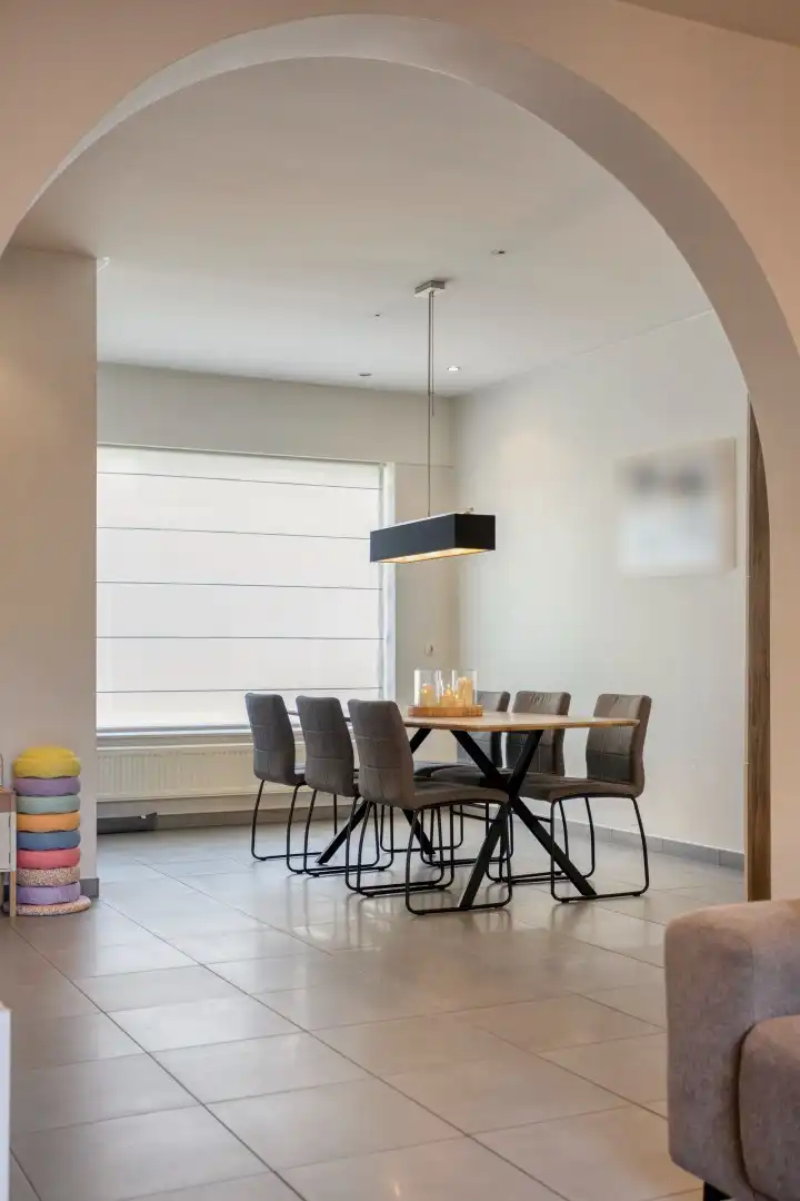 Ruime, gerenoveerde woning met werkplaats, garage en diepe tuin! foto 6