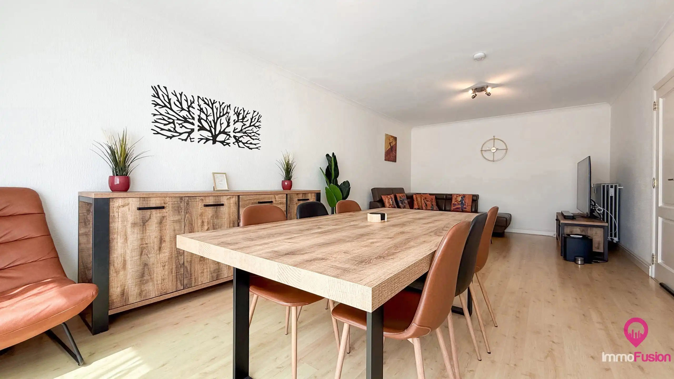 Topgelegen appartement met garage in Hasselt! foto 3
