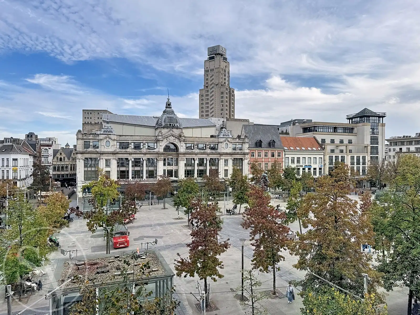 Appartement te huur foto 11