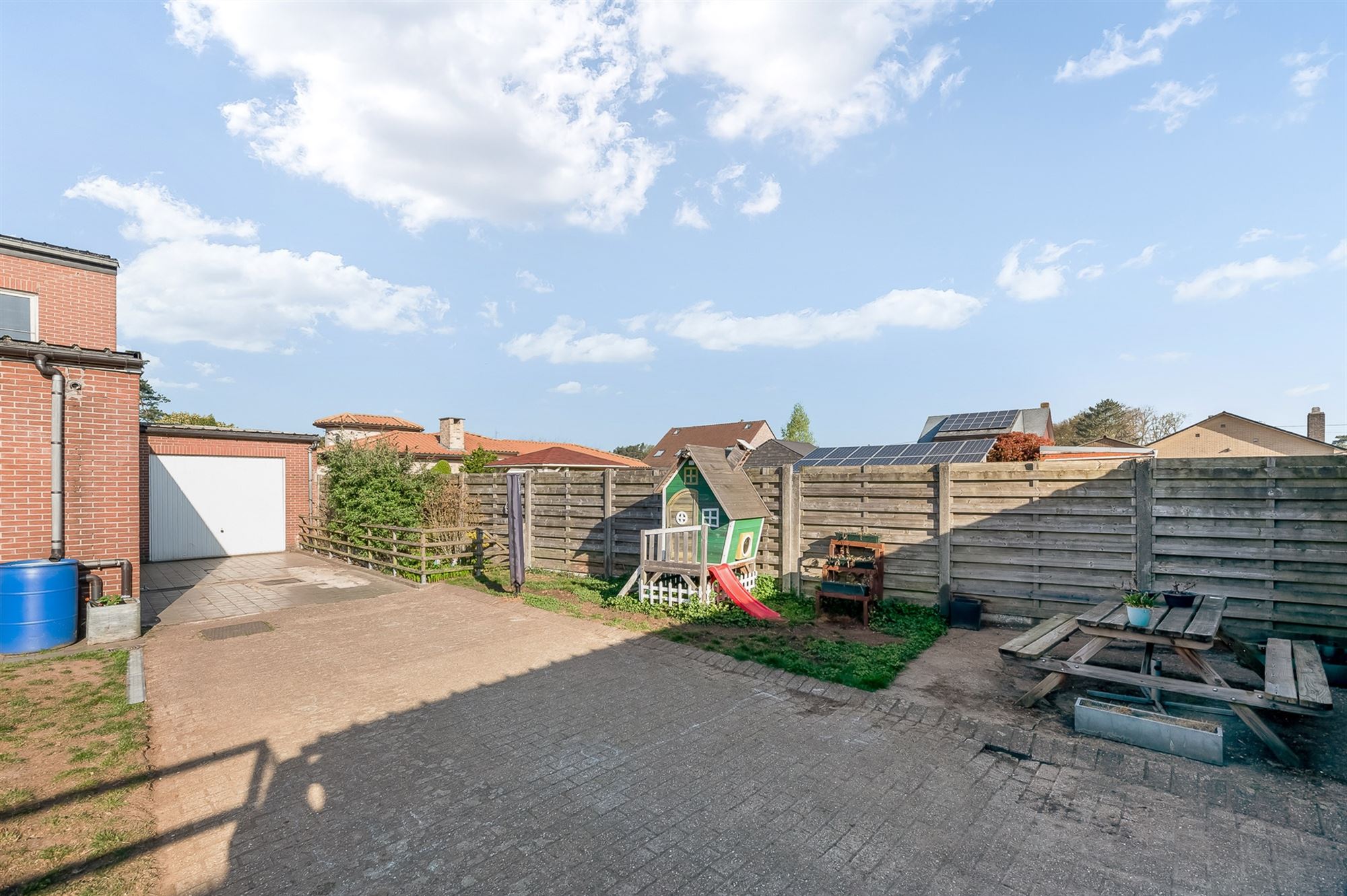 GERENOVEERDE WONING IN DOODLOPENDE STRAAT foto 29