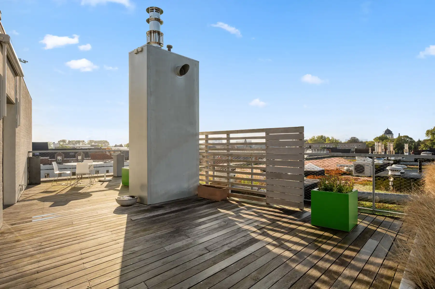 Penthouse met heerlijk terras in het gegeerde Clarenhof foto 8