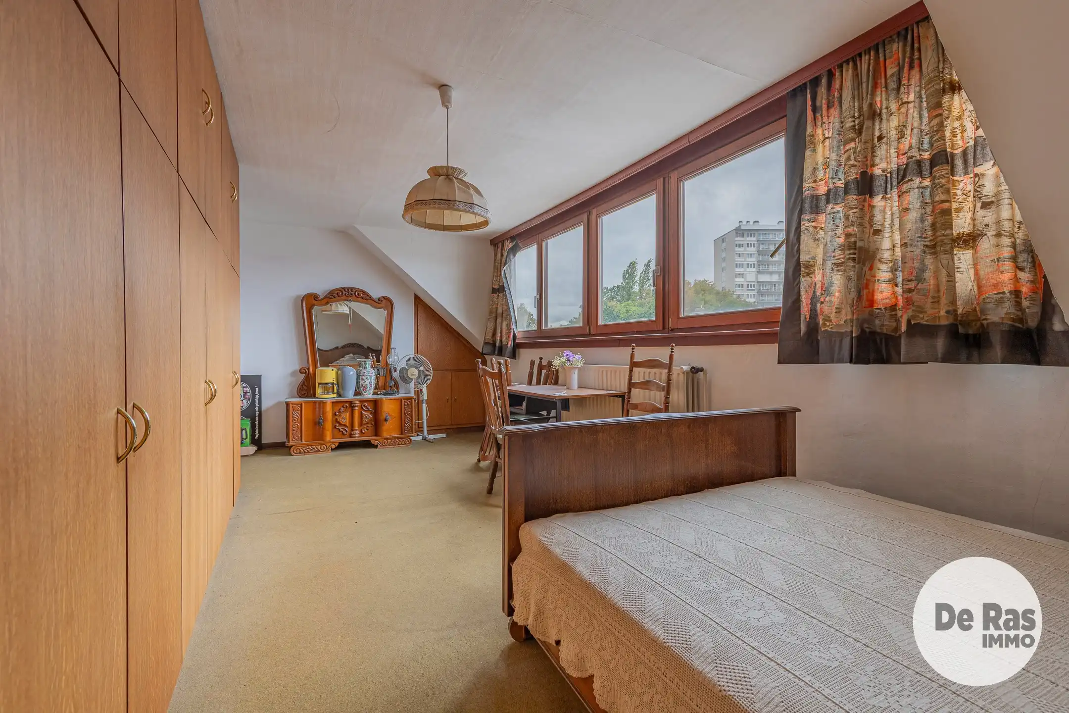 AALST – WONING MET VEEL STOCKAGERUIMTE OP TOPLOCATIE foto 19