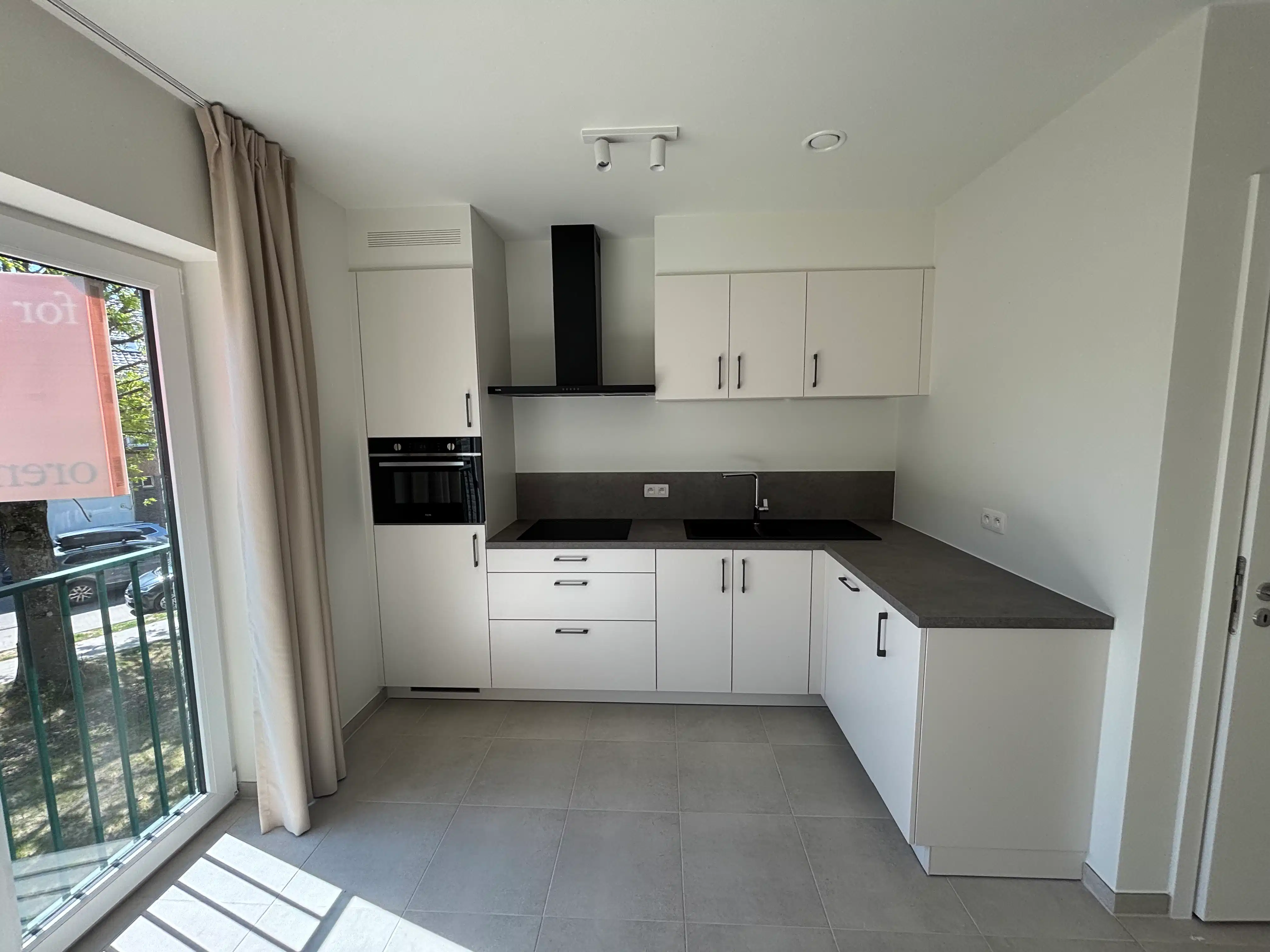 Stijlvol & Duurzaam Wonen in Koningslo: Ruim 2-Slaapkamerappartement foto 17