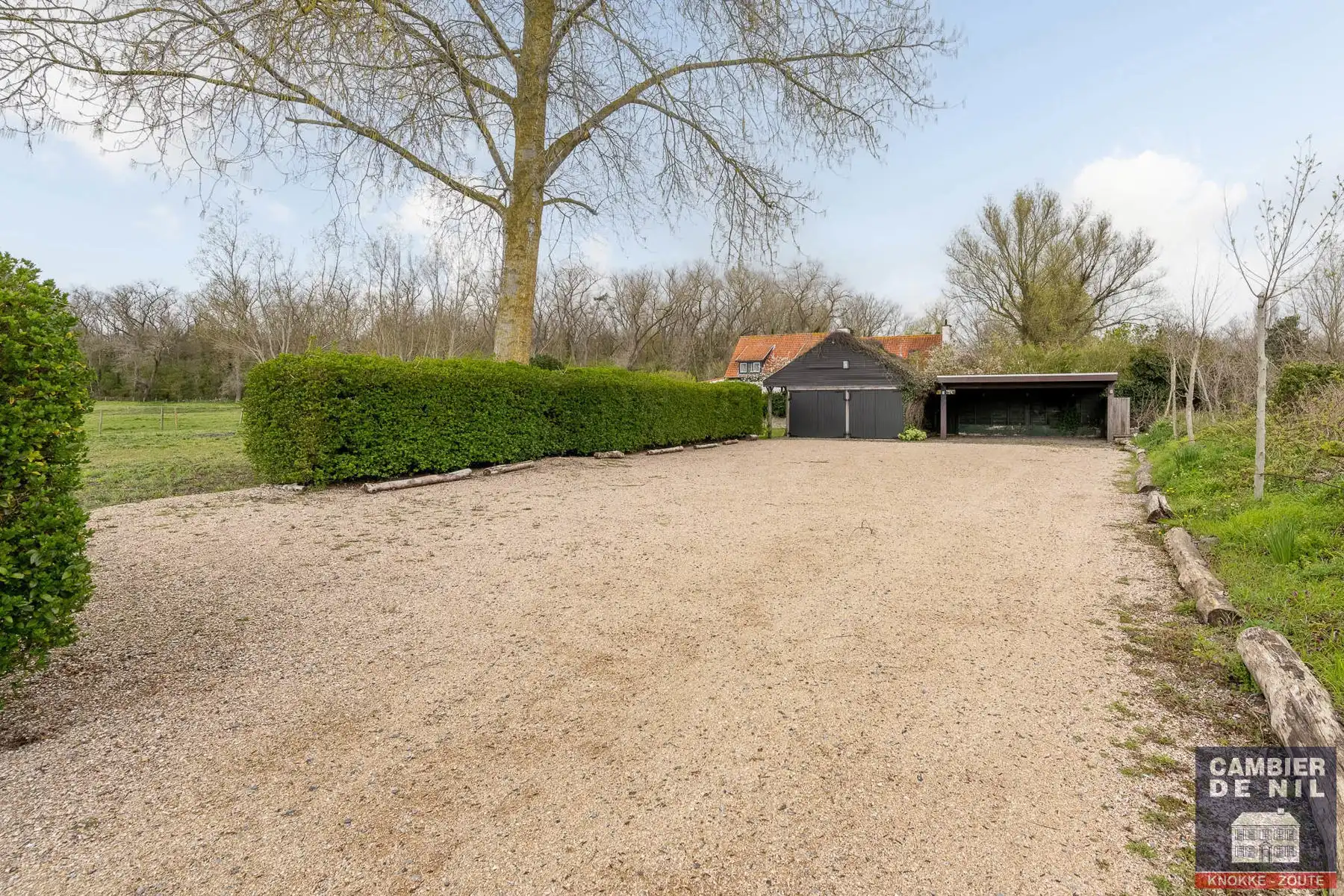 Charmante, vrijstaande woning in alle rust met tuin in het Zoute foto 47