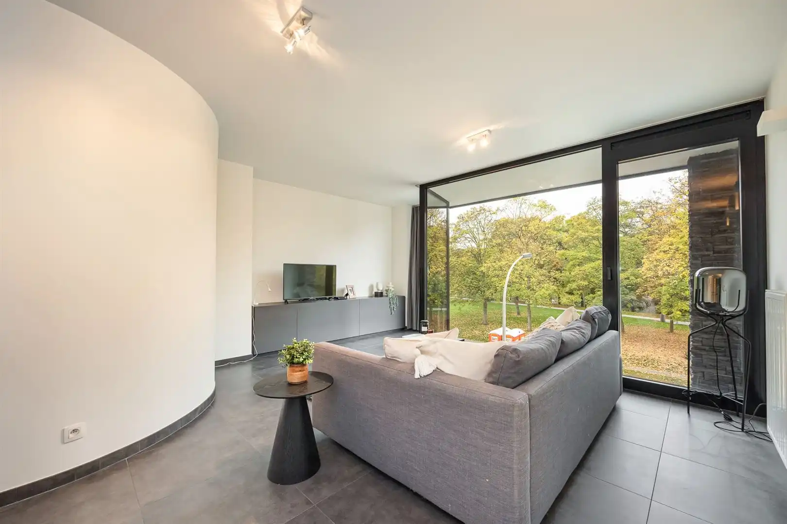 Top architectuur en parkzicht in Berchem foto 10