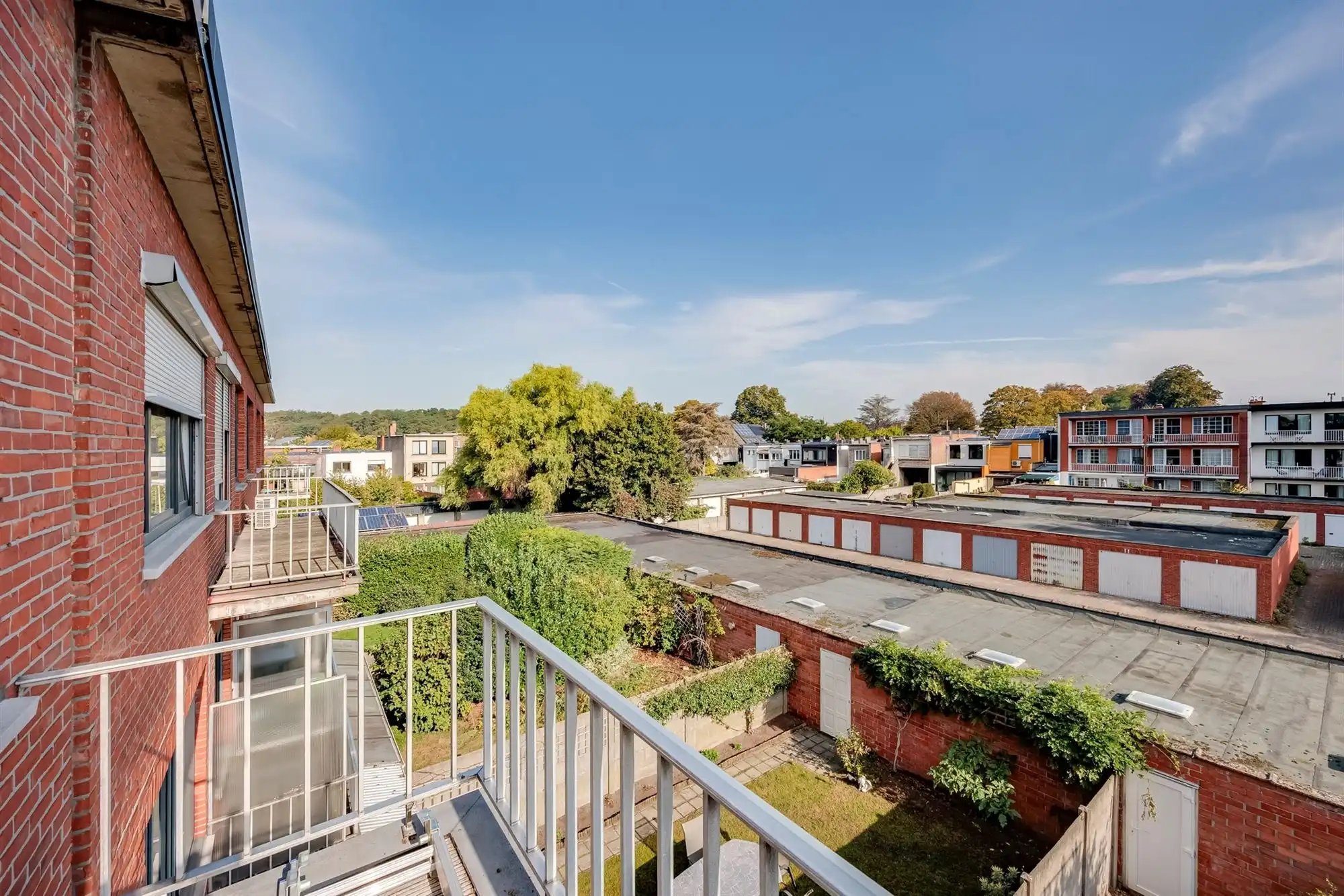 Instapklaar 2 slk appartement met terras te Mortsel foto 7