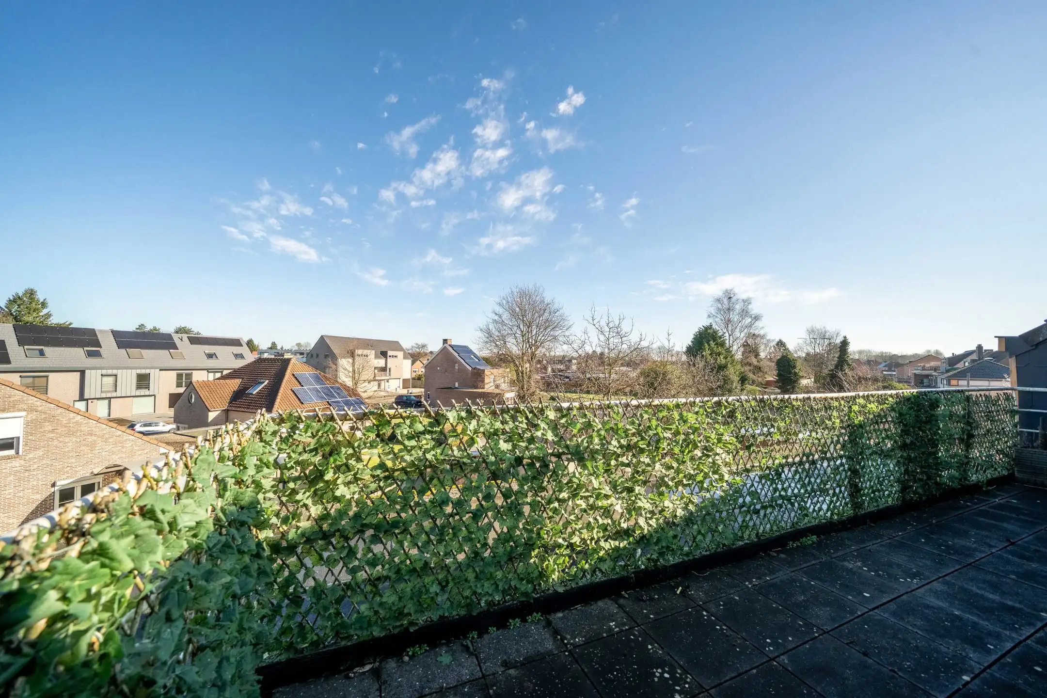 2 slp APP met terras en autostaanplaats foto 15