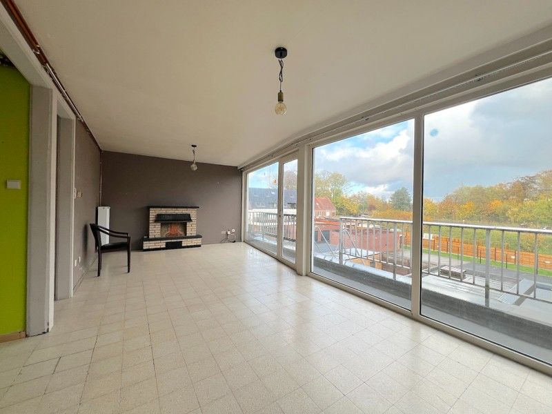 APPARTEMENT te TORHOUT foto 3