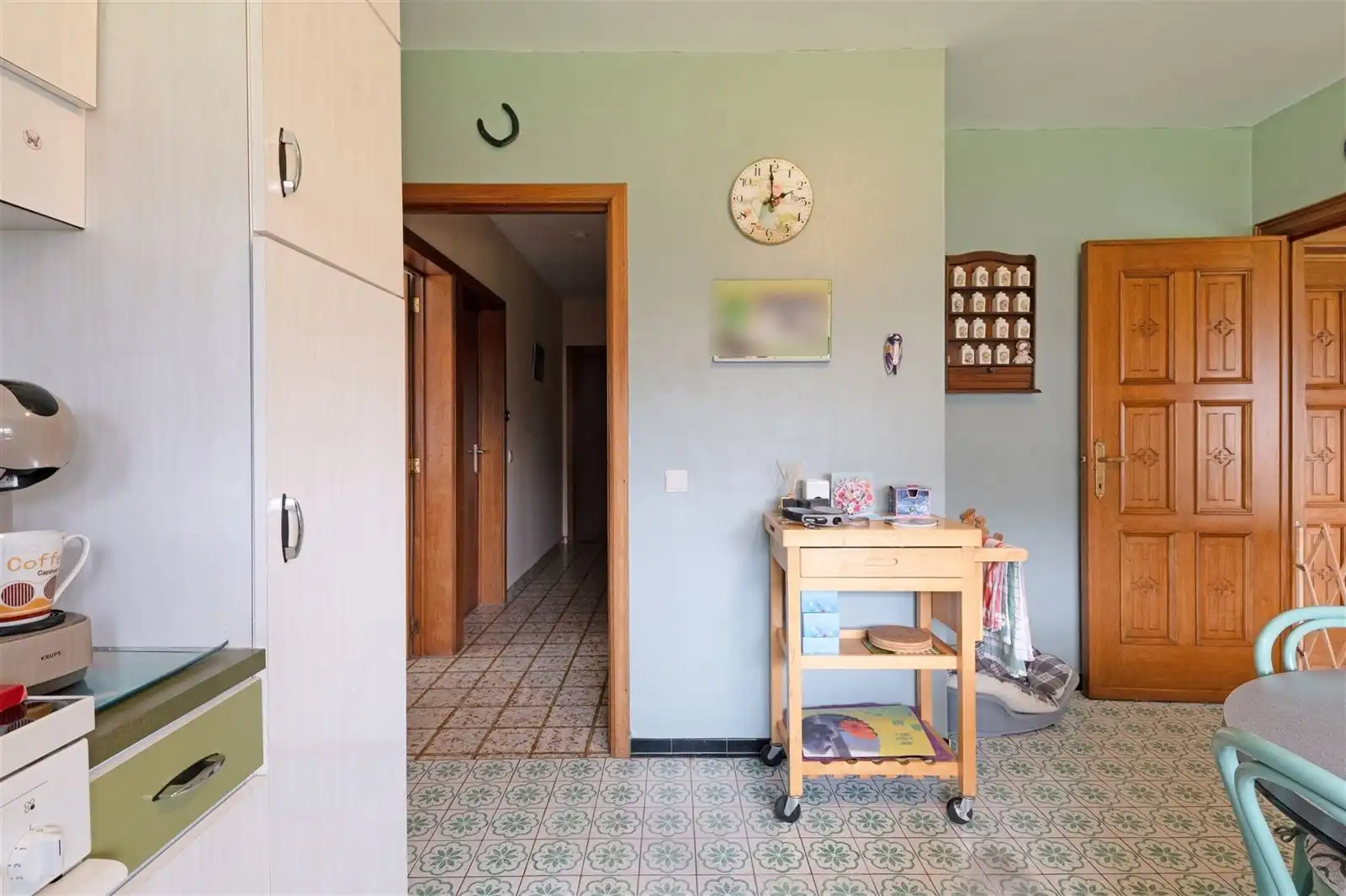 Gelijkvloers Appartement met garage en tuin foto 12