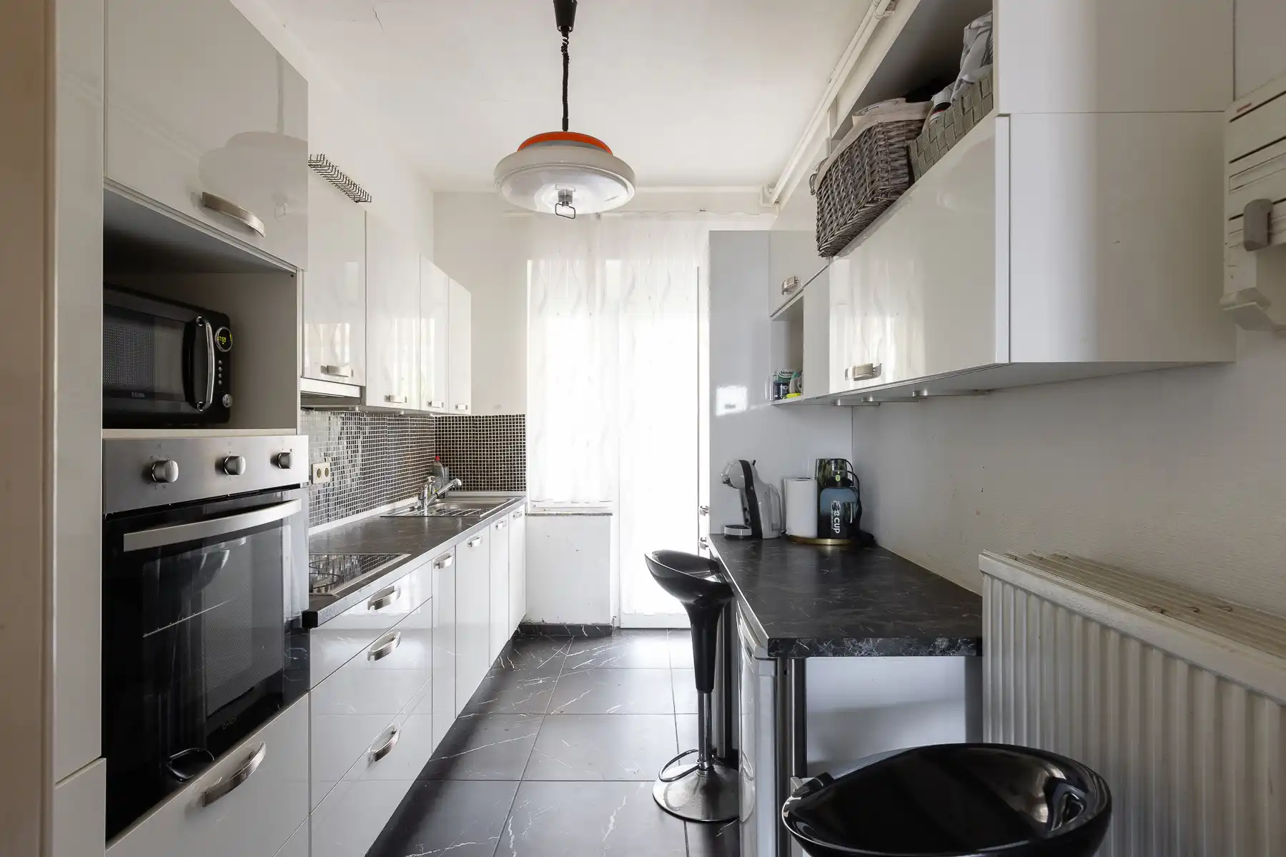 Gezinswoning met 3 slpks, bureau en tuin in Drogenbos foto 6