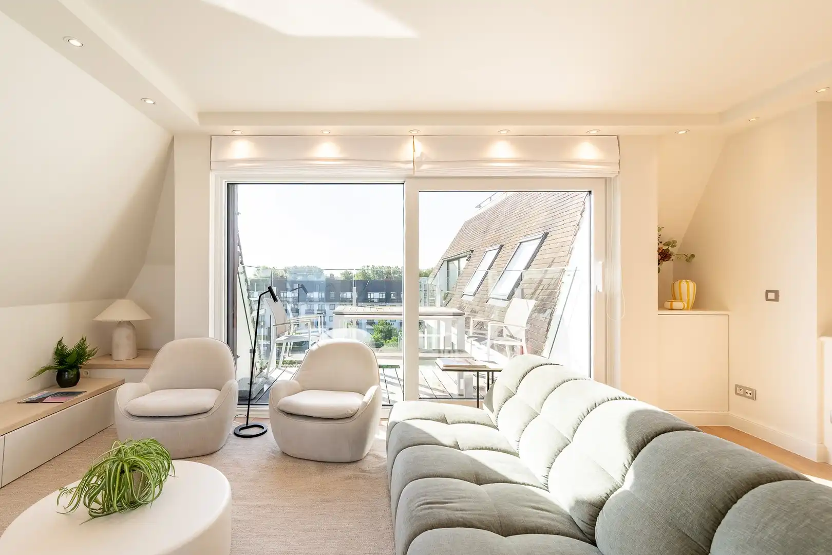 Wandeldijk appartement met frontal zeezicht en zuidgericht terras. foto 12